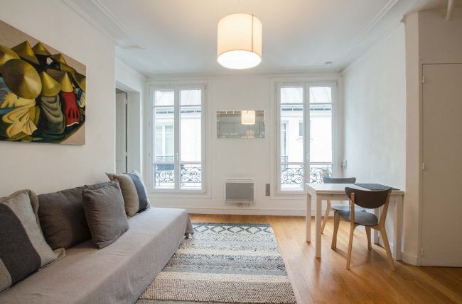 Appartement Rue des Vinaigriers à Paris