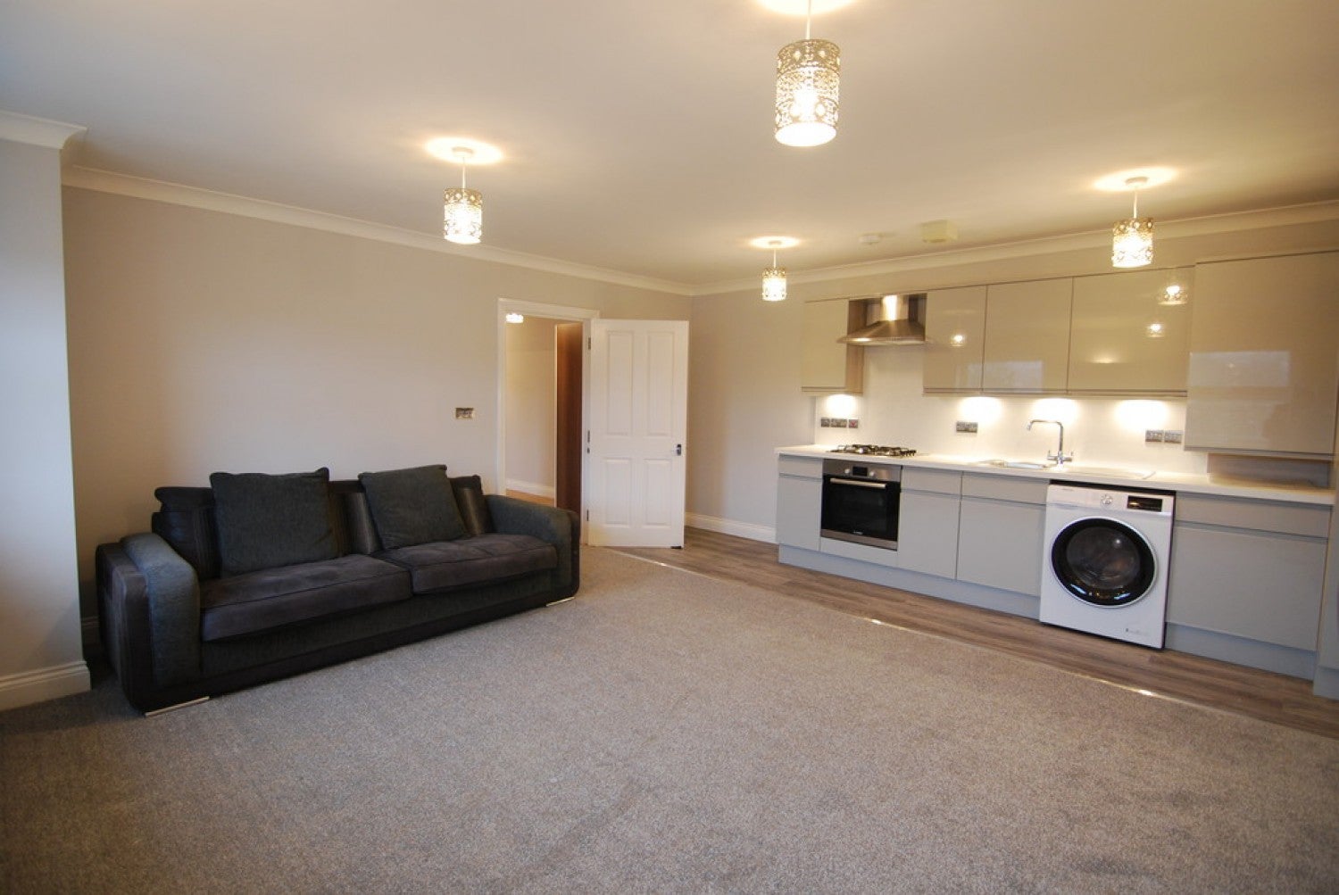 Flat Priory Road in Tonbridge and Malling