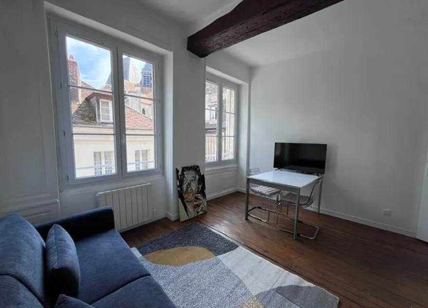 Flat Rue Saint-Antoine in Compiègne