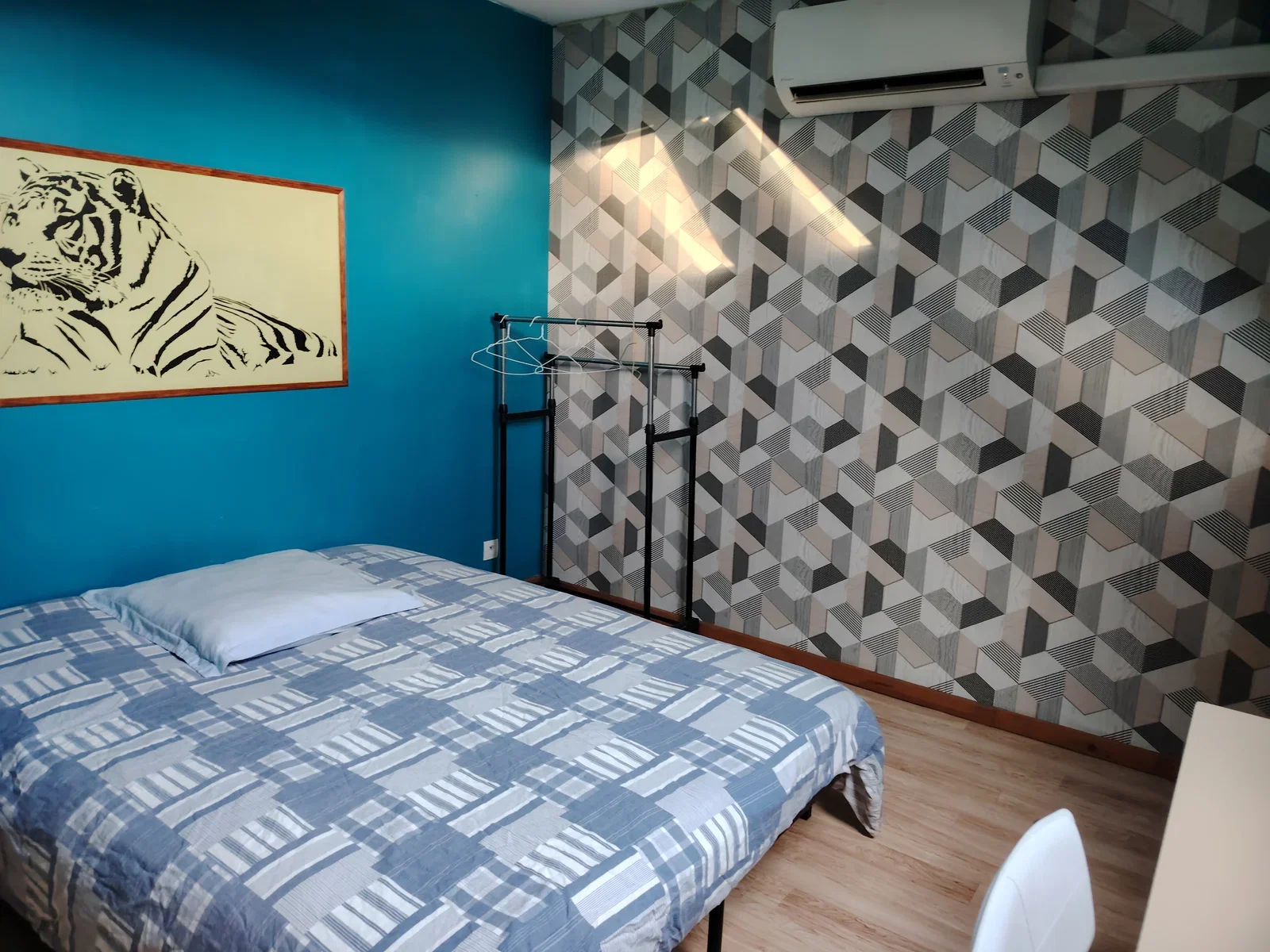 Room Rue de la Forêt in Seur