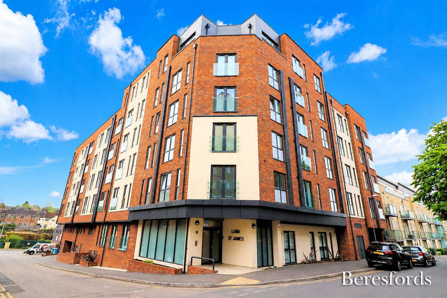 Flat St James's Road in Brentwood