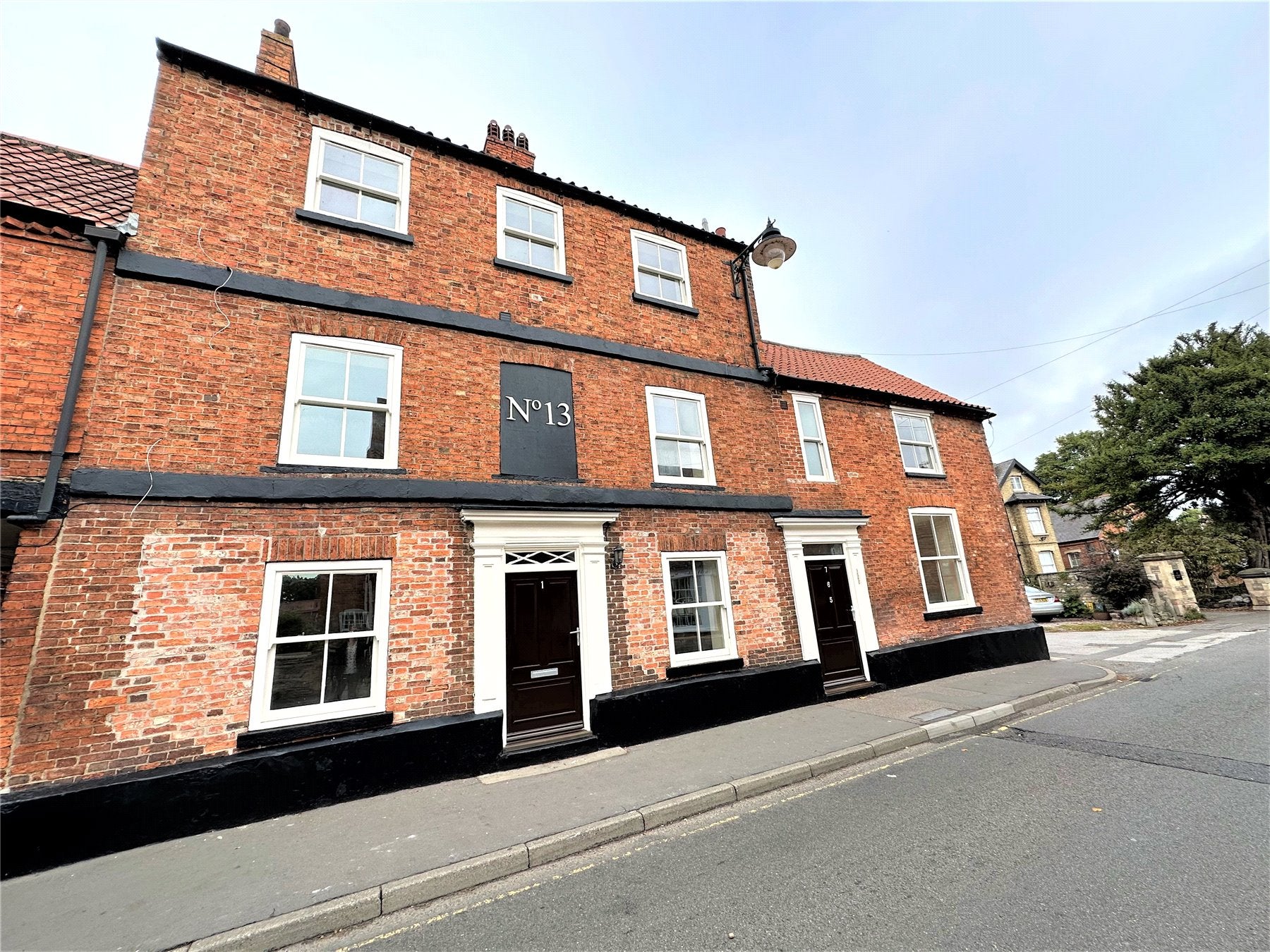 Flat East Gate in North Kesteven