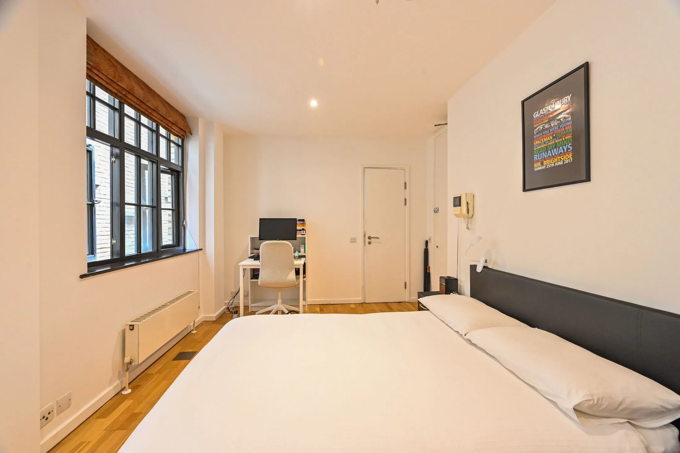 Flat Carter Lane in City of London
