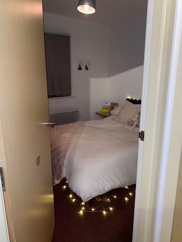 Room Denmark Road in Manchester
