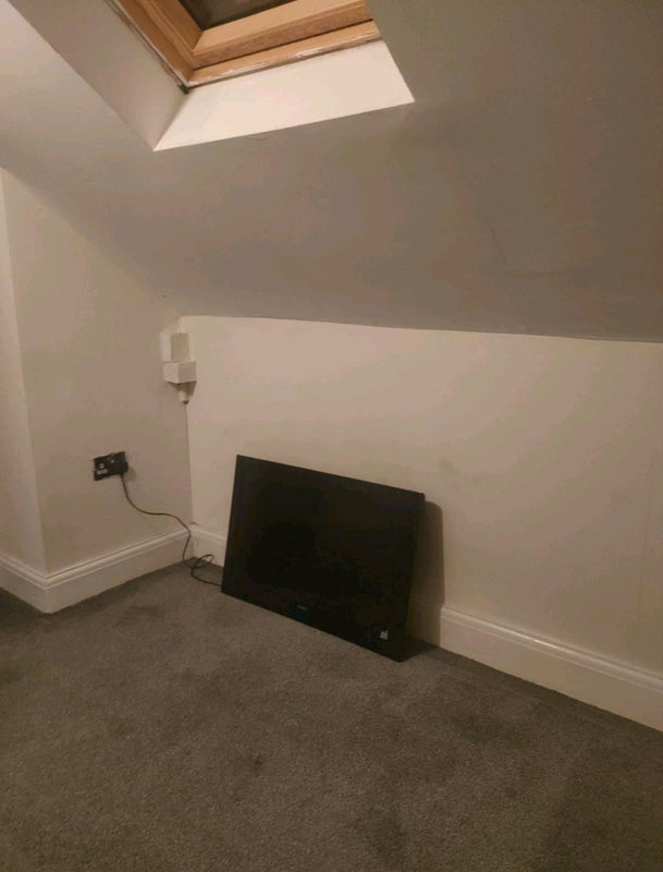 Room Nimmings Road in Halesowen