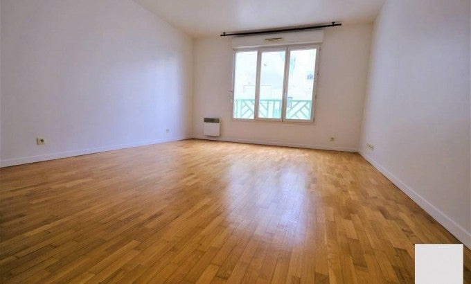 Appartement Avenue Aristide Briand à Les Pavillons-sous-Bois