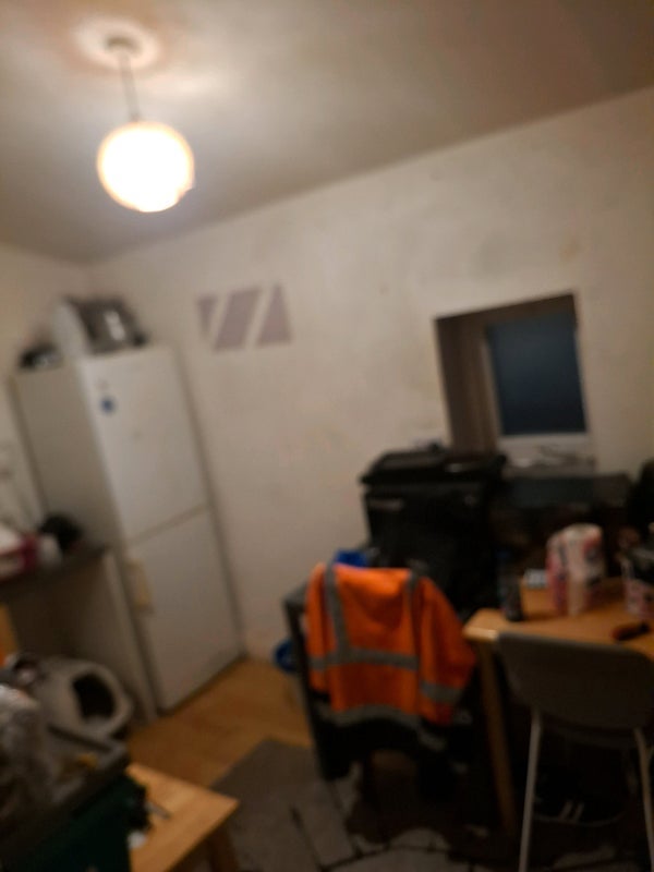 Room Lodwick Street in Liverpool