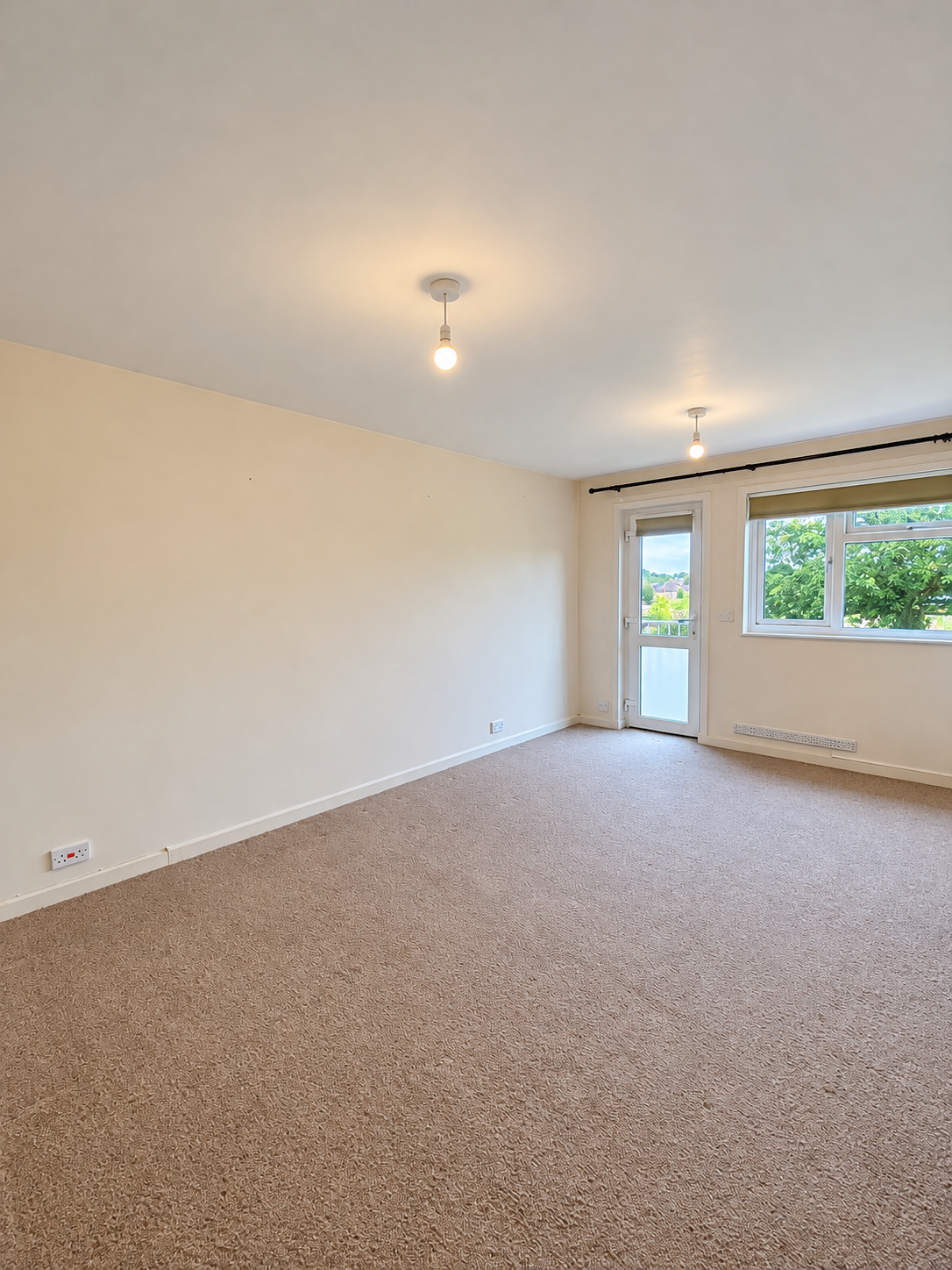 Room Joel Street in Greater London
