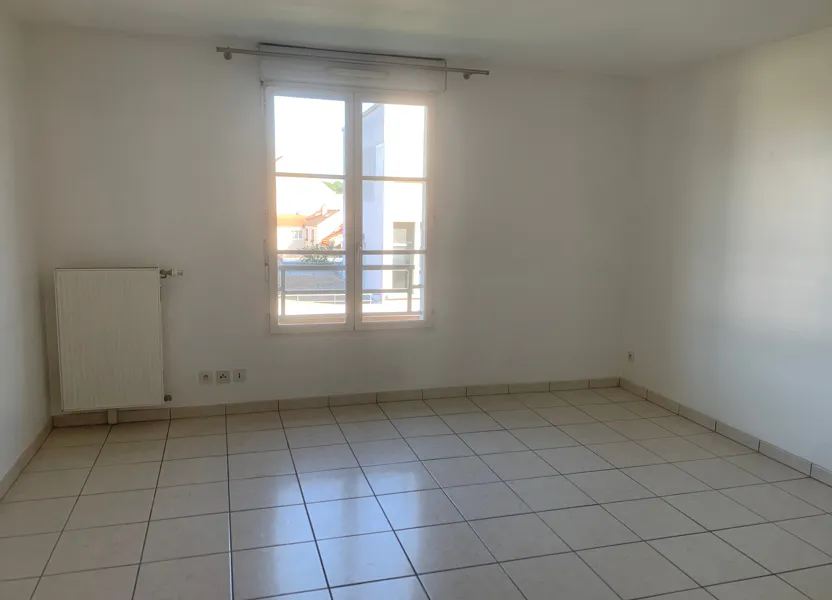 Flat Rue du Coq Gaulois in Brie-Comte-Robert