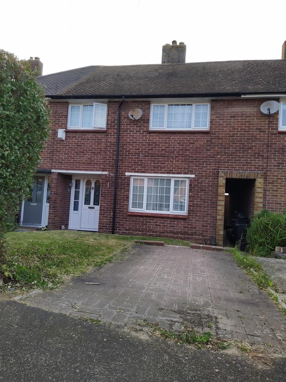 House Arundel Drive in Greater London