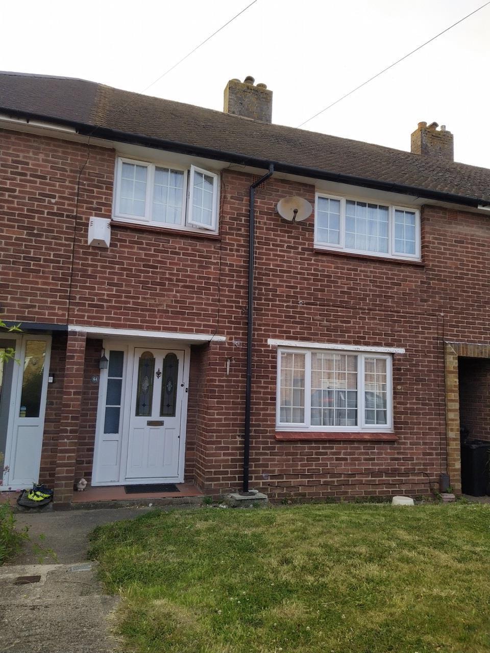 House Arundel Drive in Greater London
