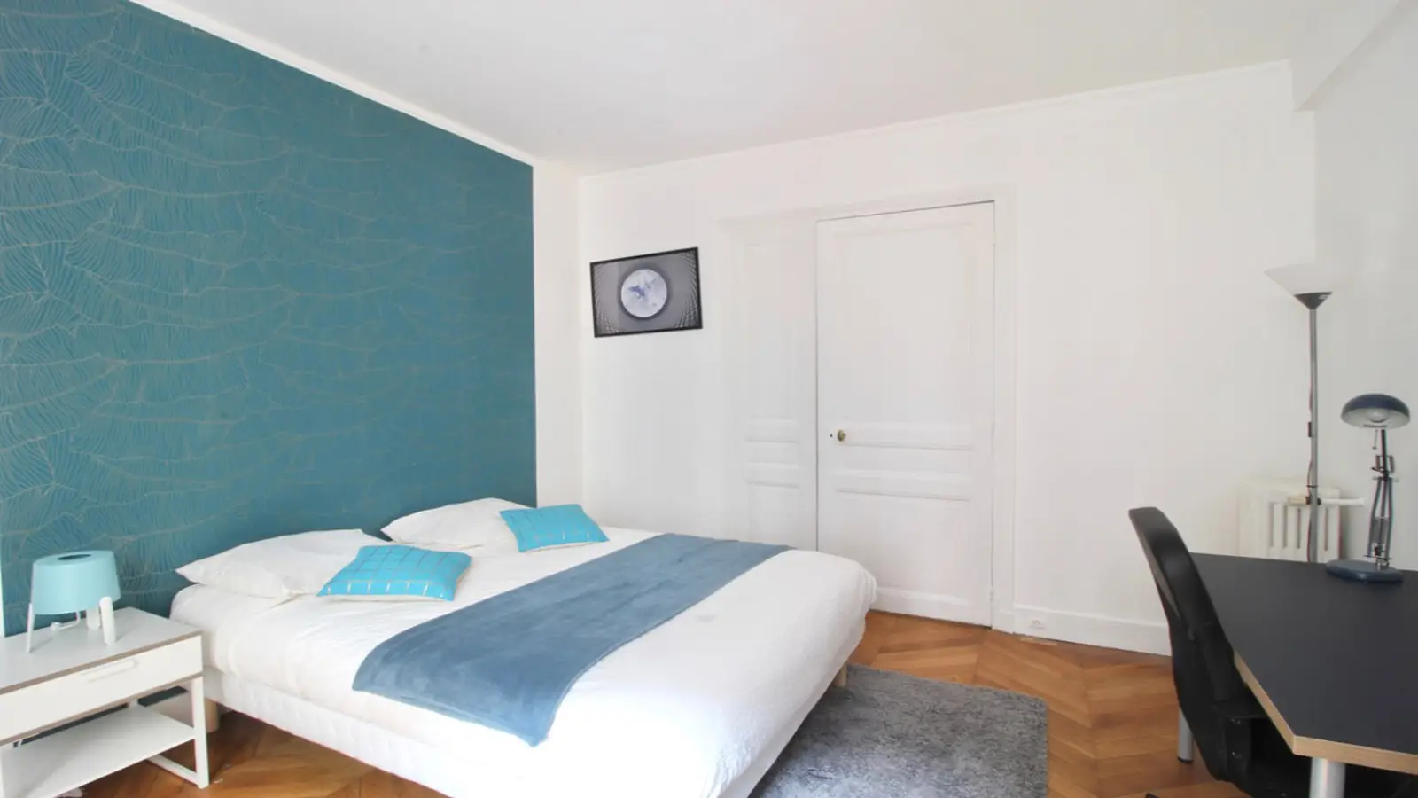 Flat Rue de Civry in Paris