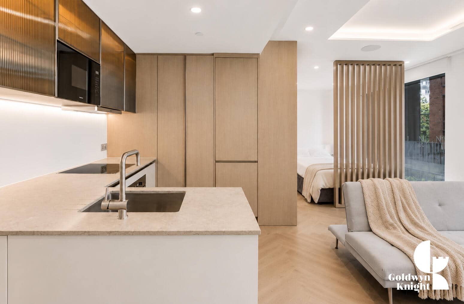 Flat St Clare Street in City of London