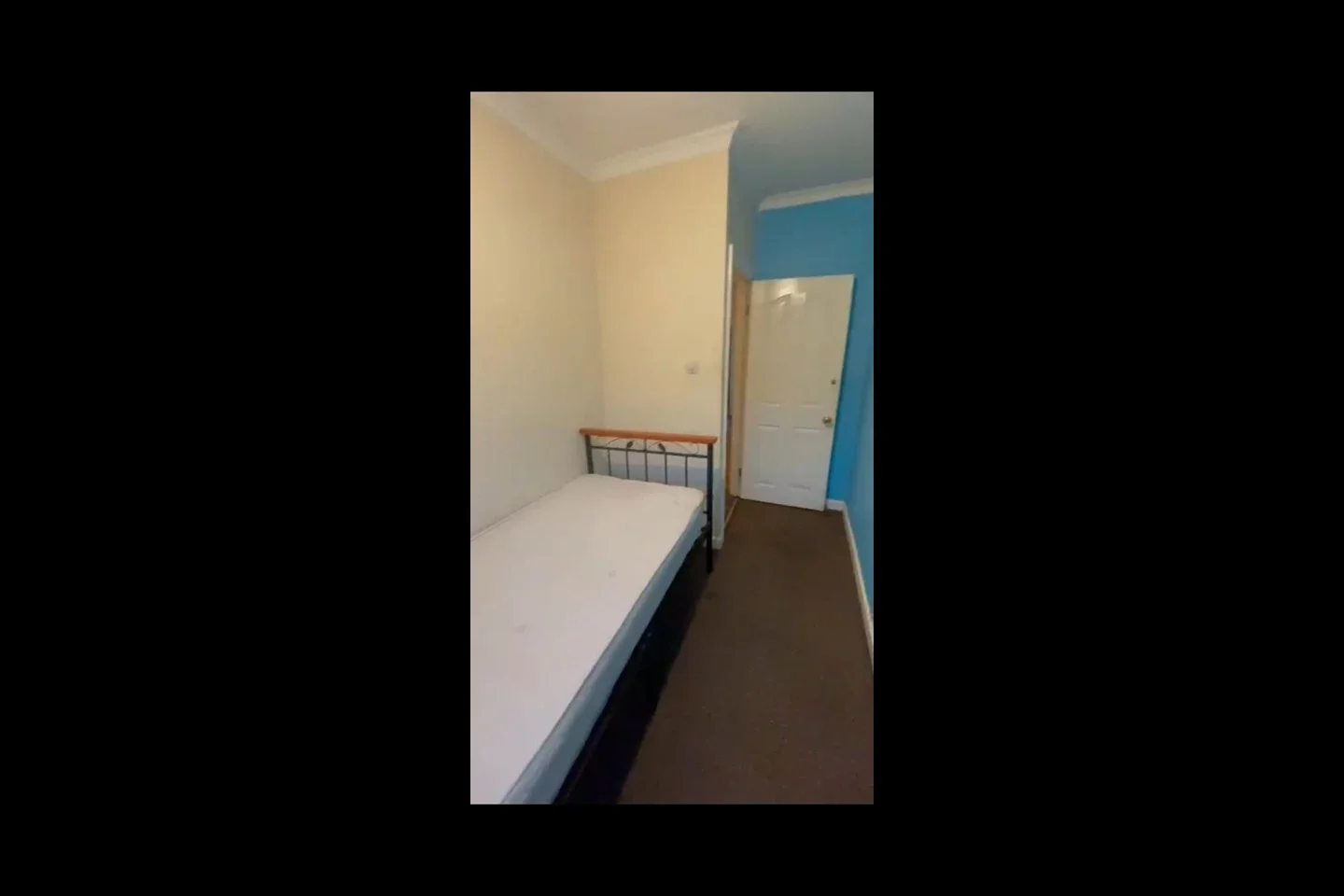 Room Tolworth Broadway in Greater London