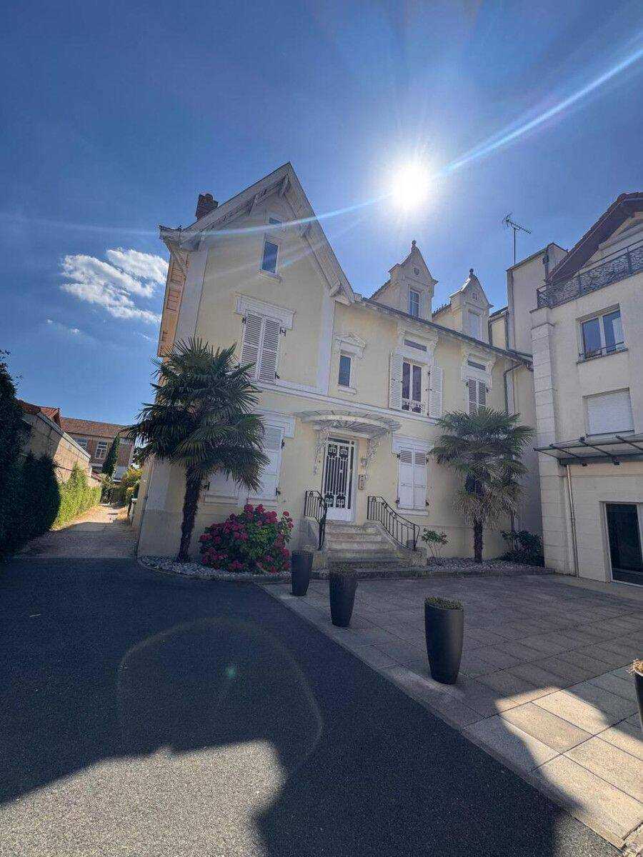 Flat Avenue du Bac in Saint-Maur-des-Fossés
