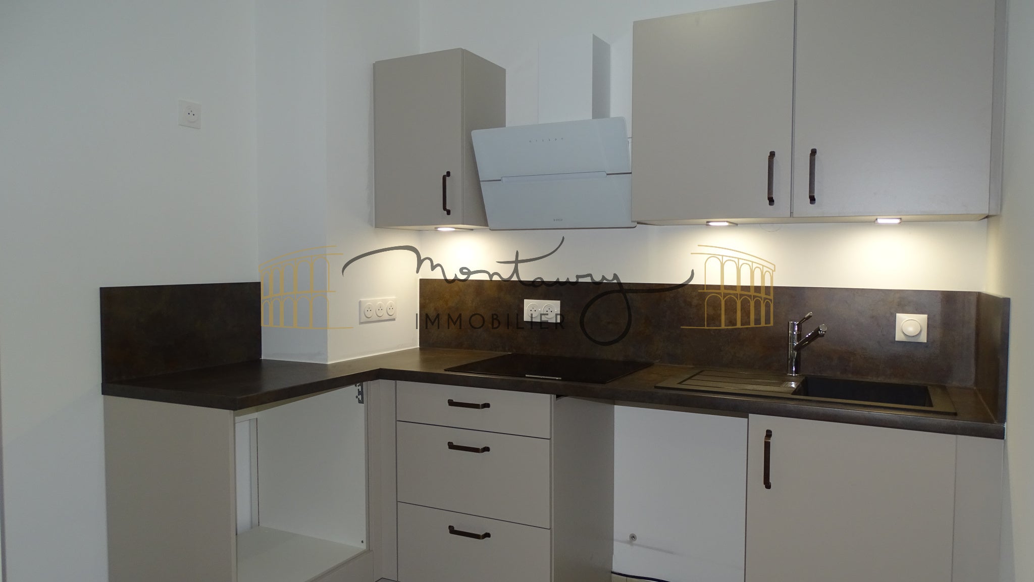 Appartement Rue Jean Bouin à Nîmes
