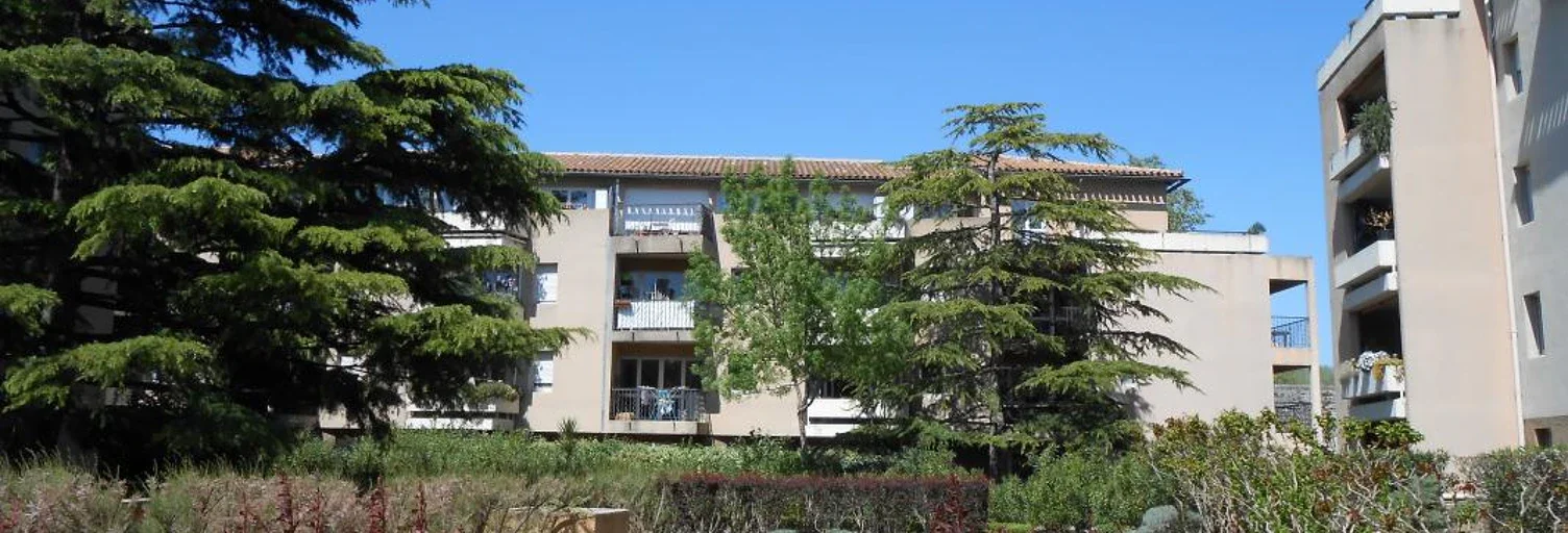 Appartement Rue du Rempart de la Ligne à Avignon