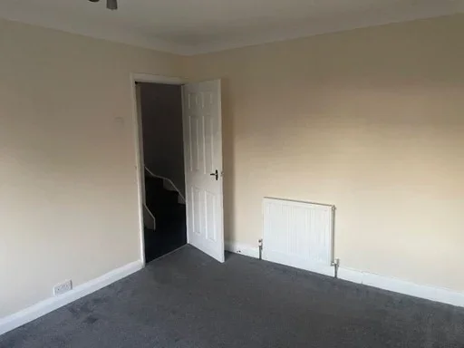House Donald Drive in Greater London