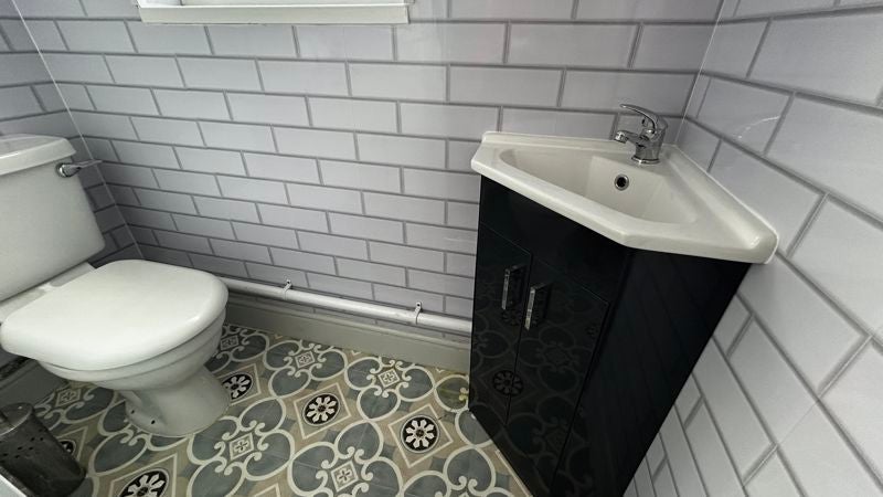 House Borough Close in Cowbridge