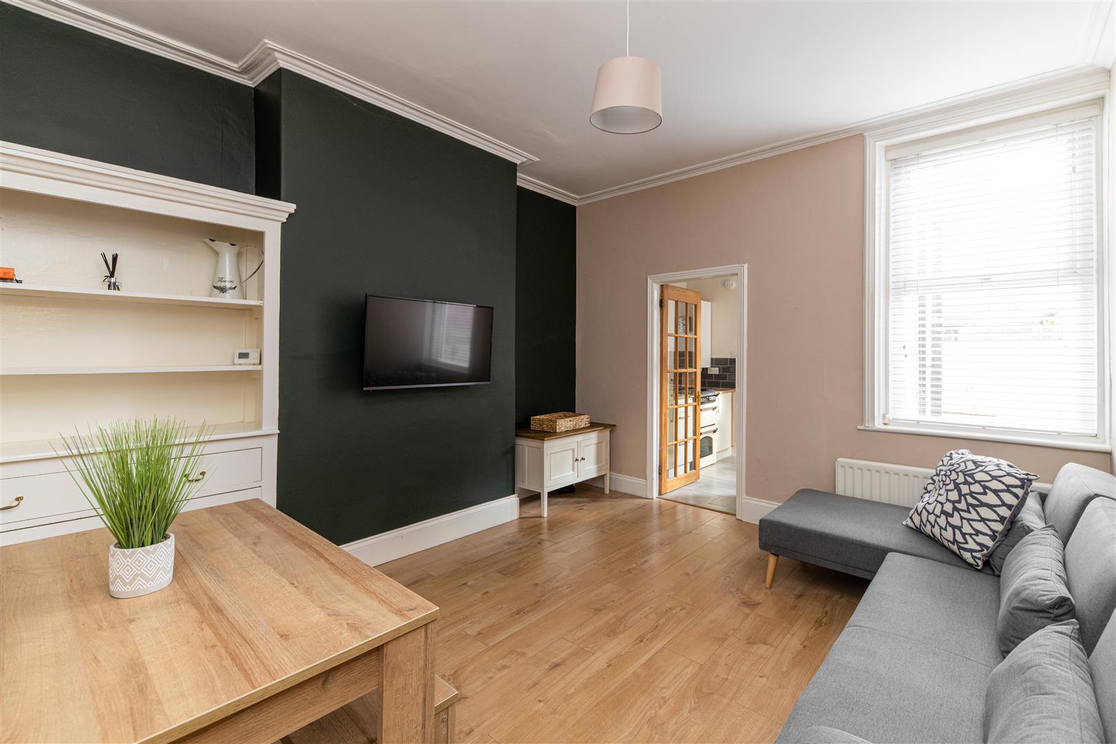 Flat Newlands Road in Newcastle upon Tyne