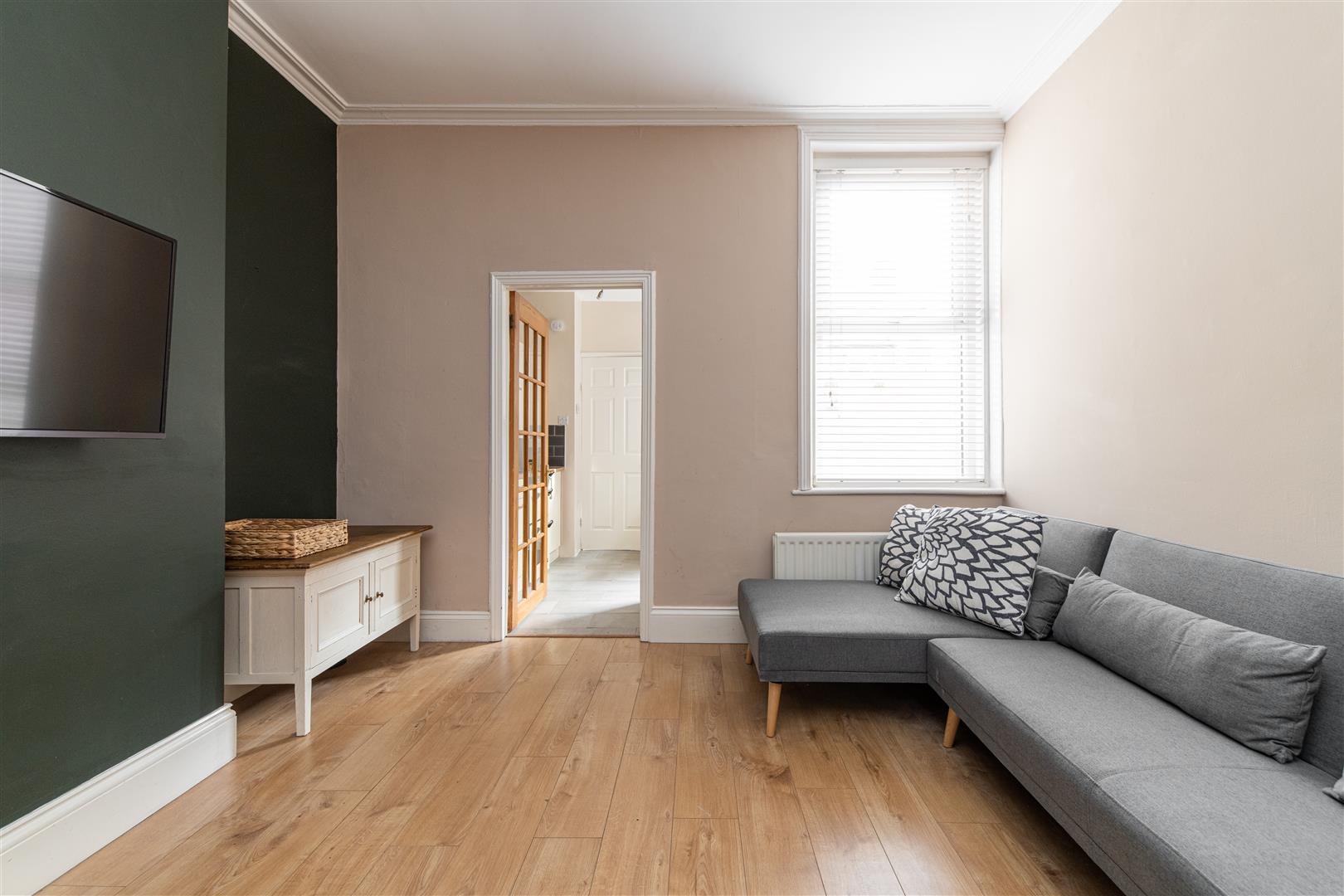 Flat Newlands Road in Newcastle upon Tyne