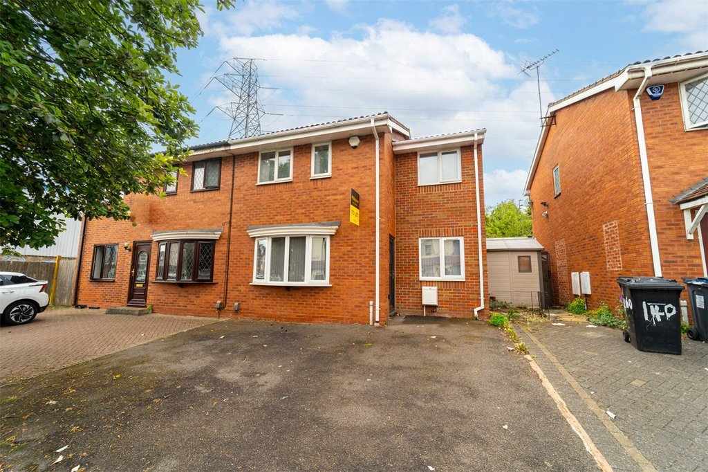 Flat Heeley Road in Birmingham
