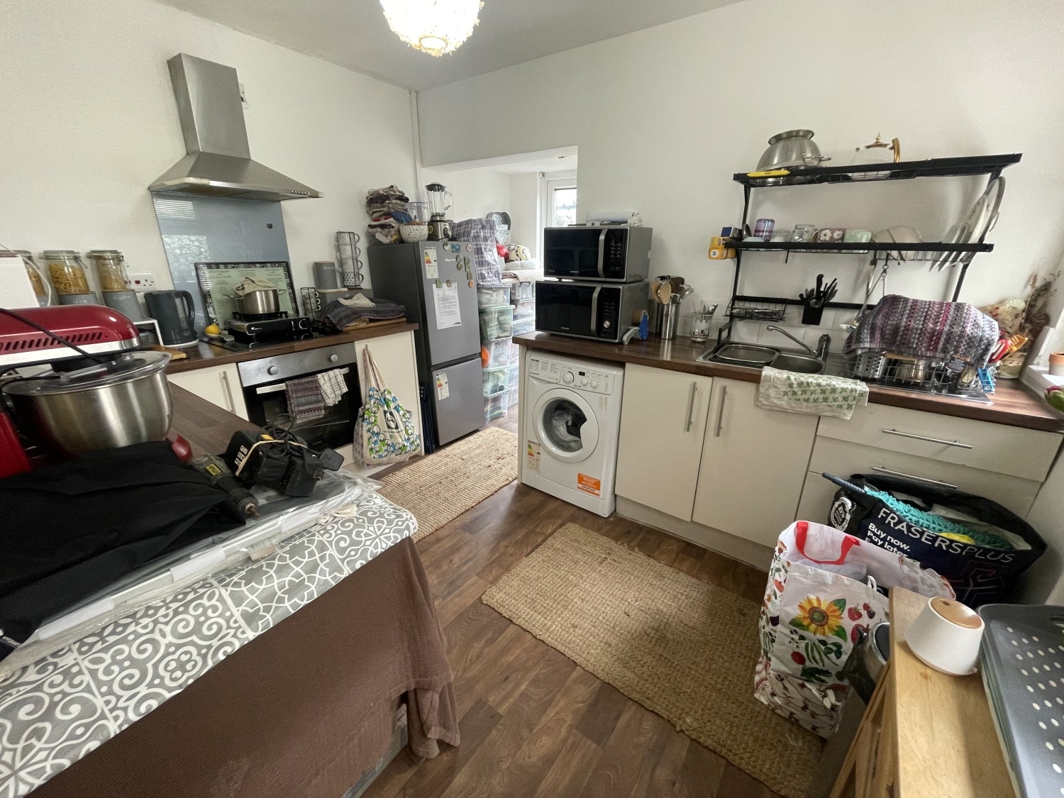 Flat Claude Road in Cardiff
