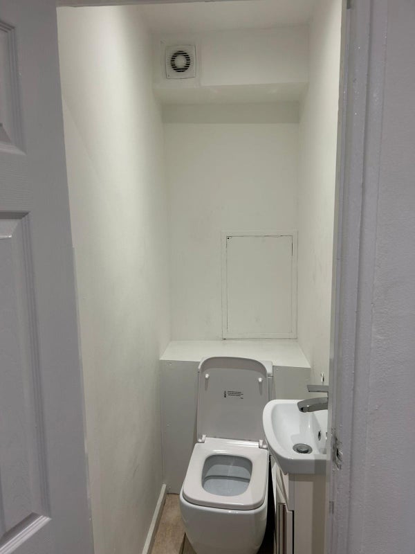 Room Panfield Road in Greater London
