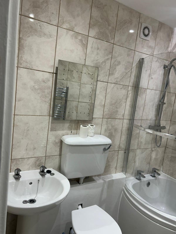 Room Panfield Road in Greater London