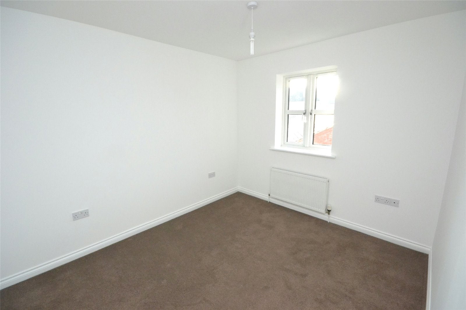House Bygott Walk in New Waltham