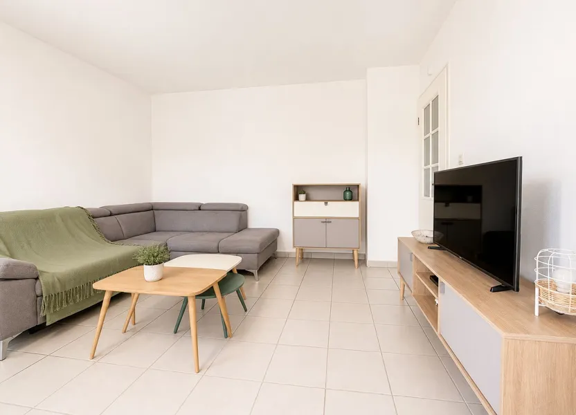 Appartement Place des Charmes à Saint-Jean