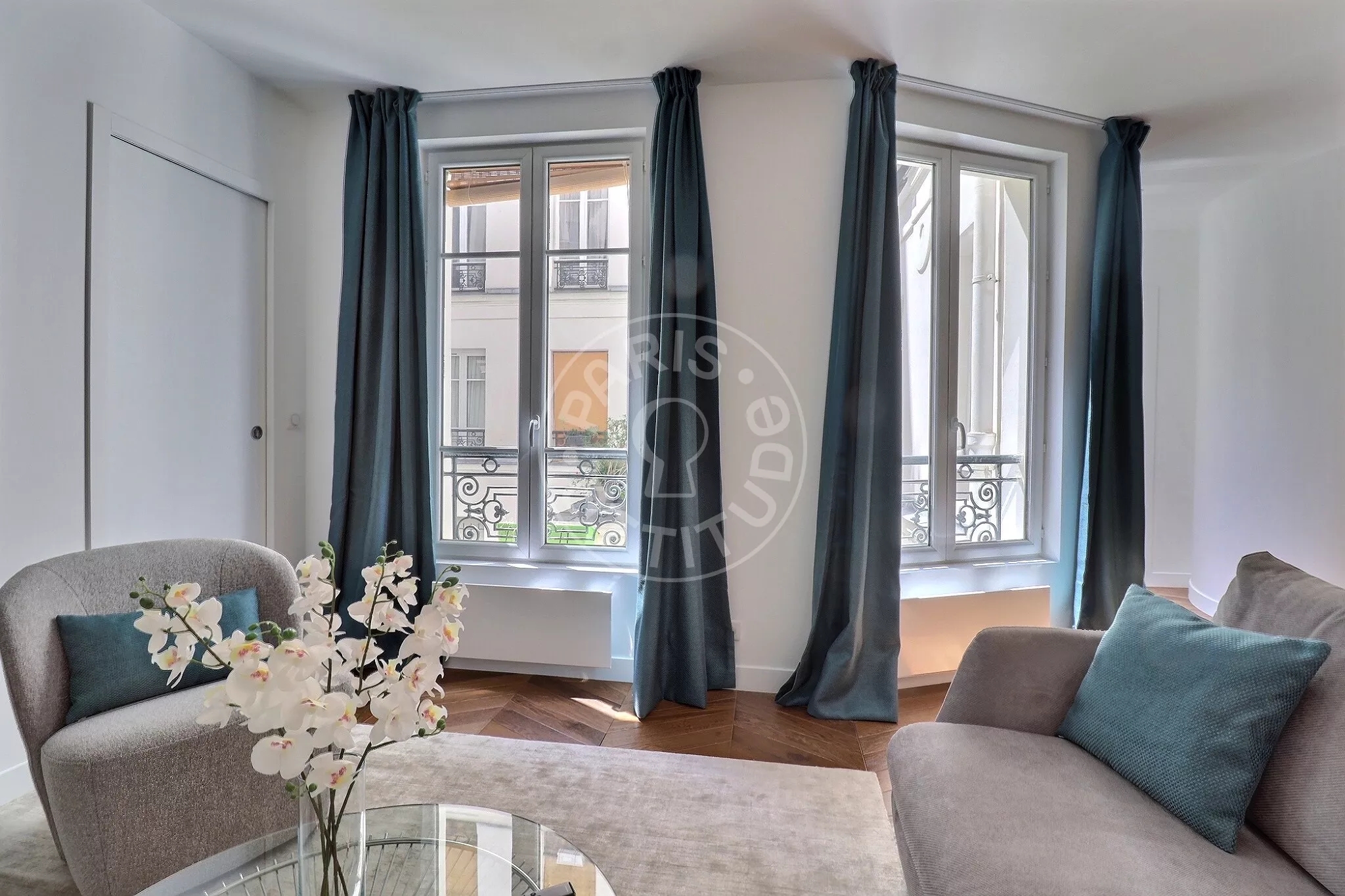Flat Rue du Montparnasse in Paris