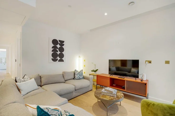 Flat Camley Street in Greater London