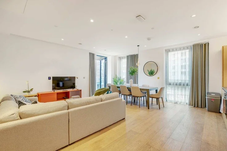 Flat Camley Street in Greater London