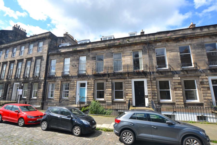 Flat East Claremont Street in City of Edinburgh