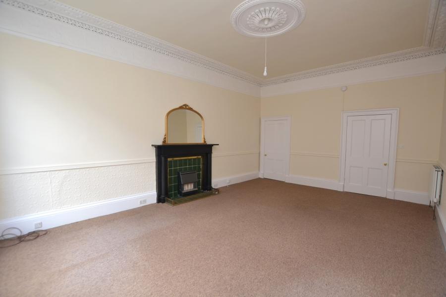 Flat East Claremont Street in City of Edinburgh