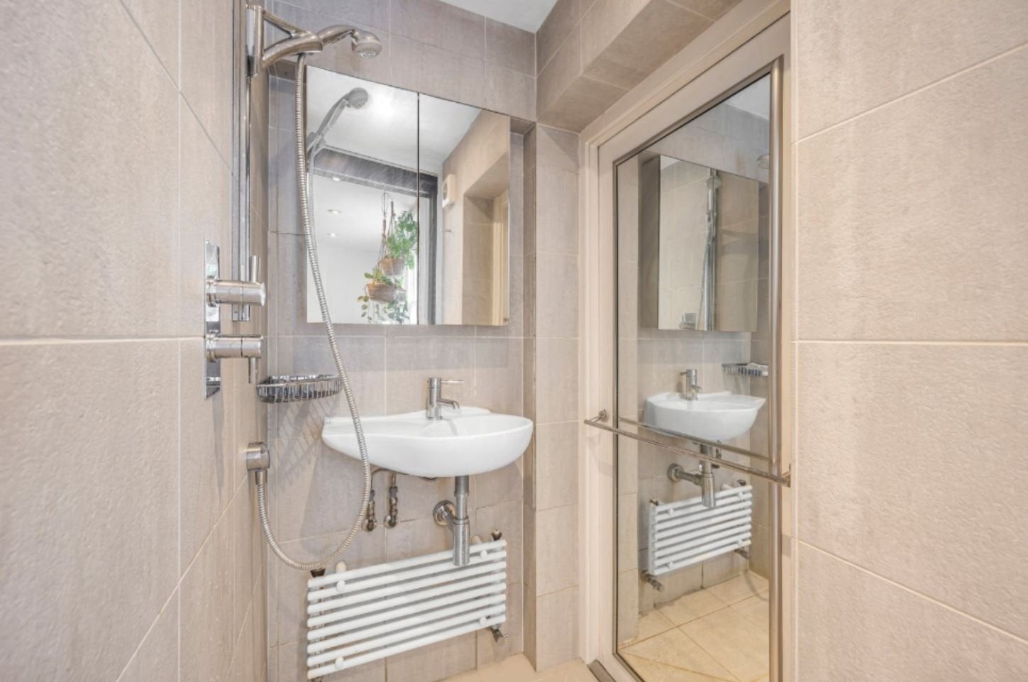 Flat Canonbury Square in Greater London