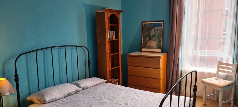 Room Titwood Road in Glasgow