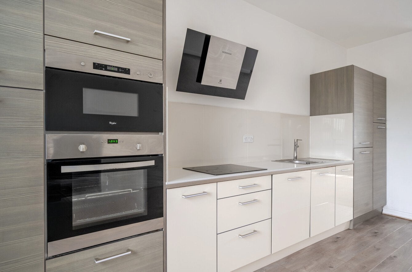 Flat Avon Court in Leeds