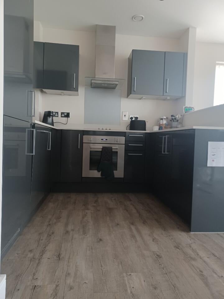 Flat Pearl Lane in Gillingham