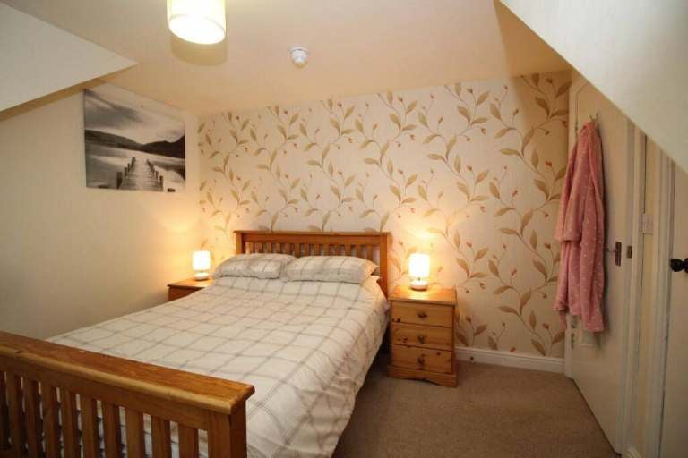 Flat Clark Street in Greater London