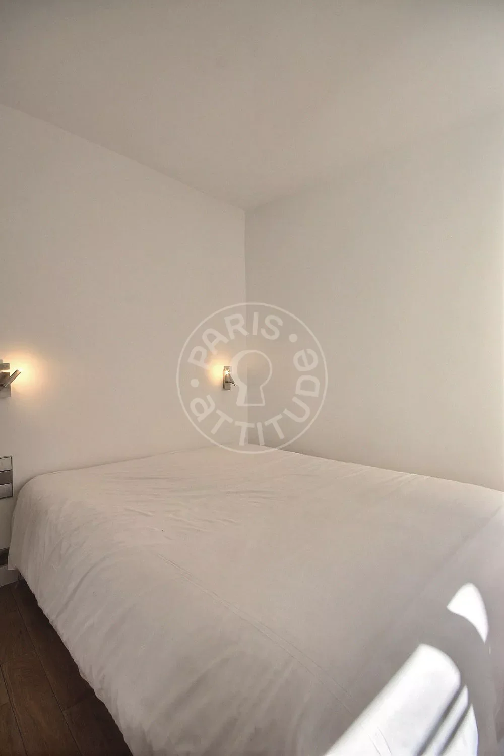 Flat Rue Pernelle in Paris