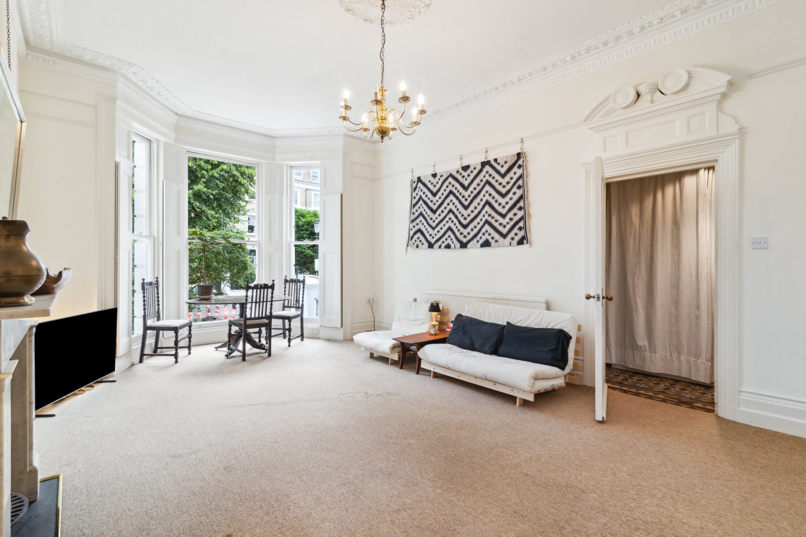 Flat Elsham Road in Greater London