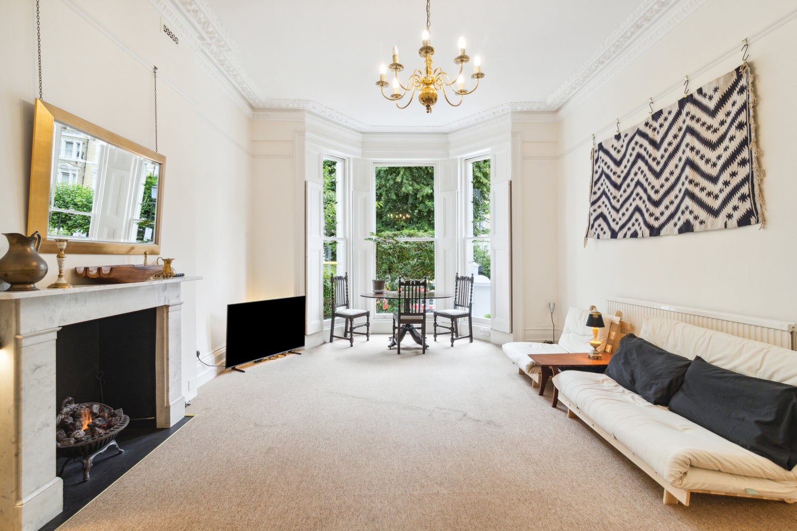 Flat Elsham Road in Greater London