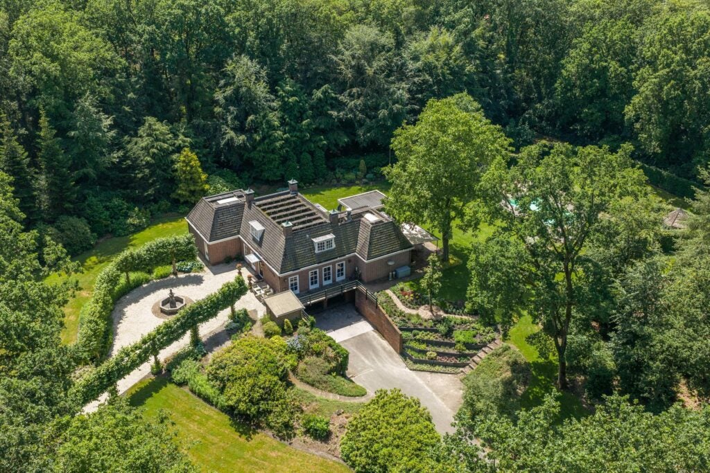 Huis Elspeterweg 10 in Vaassen