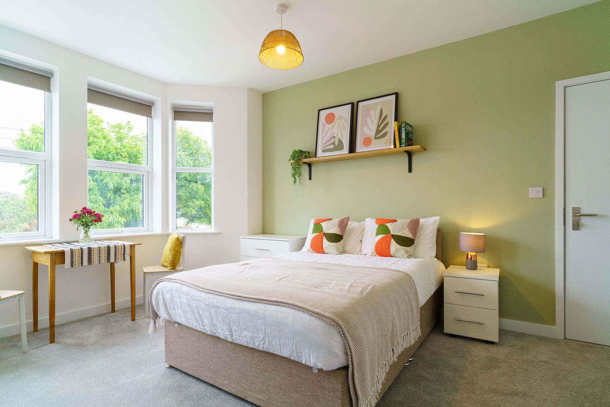 Room King's Avenue in Falmouth
