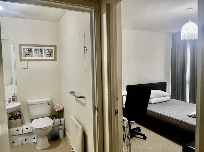 Room Highgate Road in Greater London