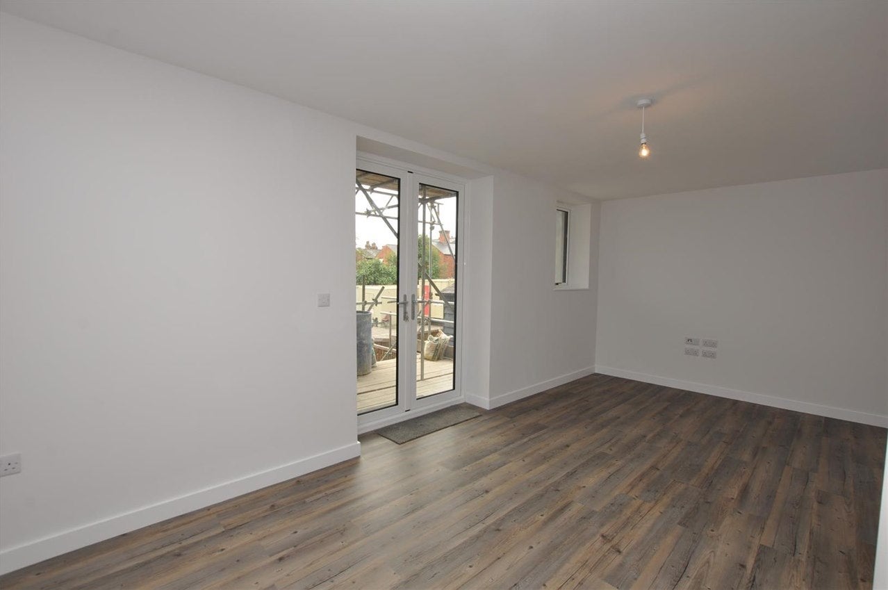 Flat Moulsham Street in Chelmsford