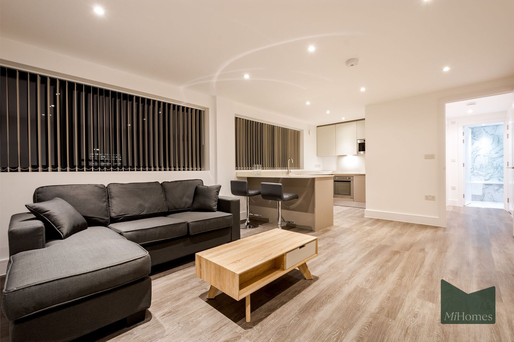 Flat London Road in Greater London