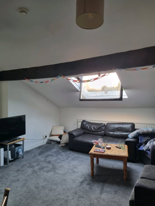 Flat Palatine Road in Manchester